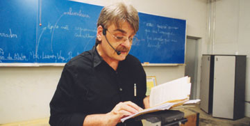 Roberto Gonçalves Juliano, professor de Literatura do Cursinho da Poli